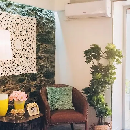 Сasa de vacaciones Yellow Townhouse And Terrace *