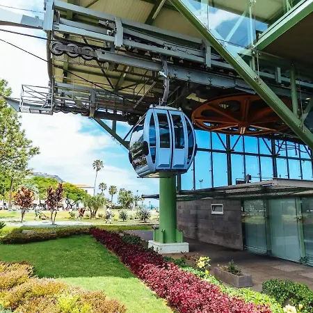 Yellow Townhouse And Terrace Сasa de vacaciones